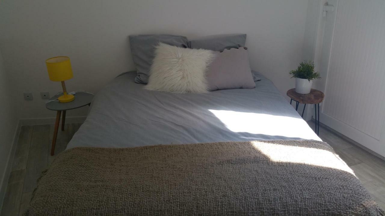 Apartamento Les Rosati Arras Exterior foto